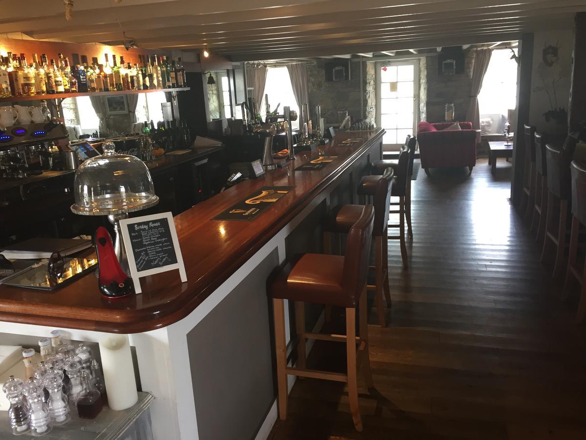Coach And Horses Inn 펜젠스 외부 사진